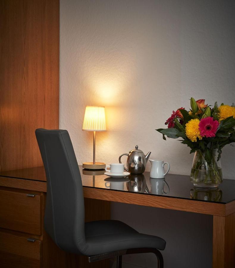 Euro Hotel Лондон Екстер'єр фото