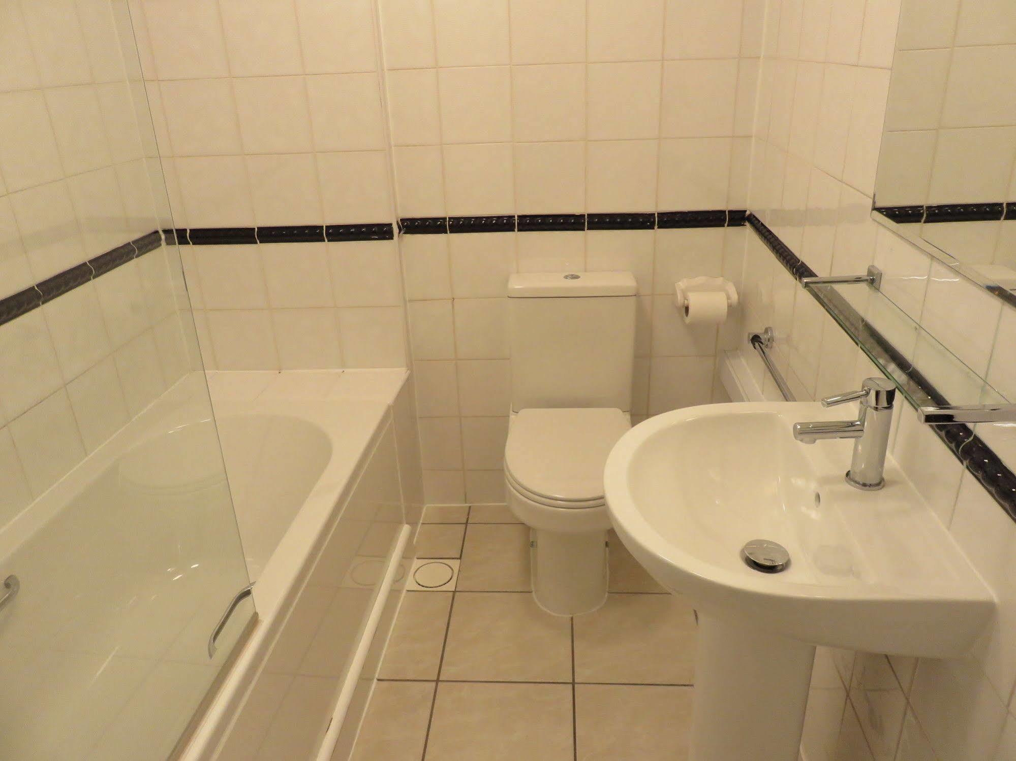 Euro Hotel Лондон Екстер'єр фото