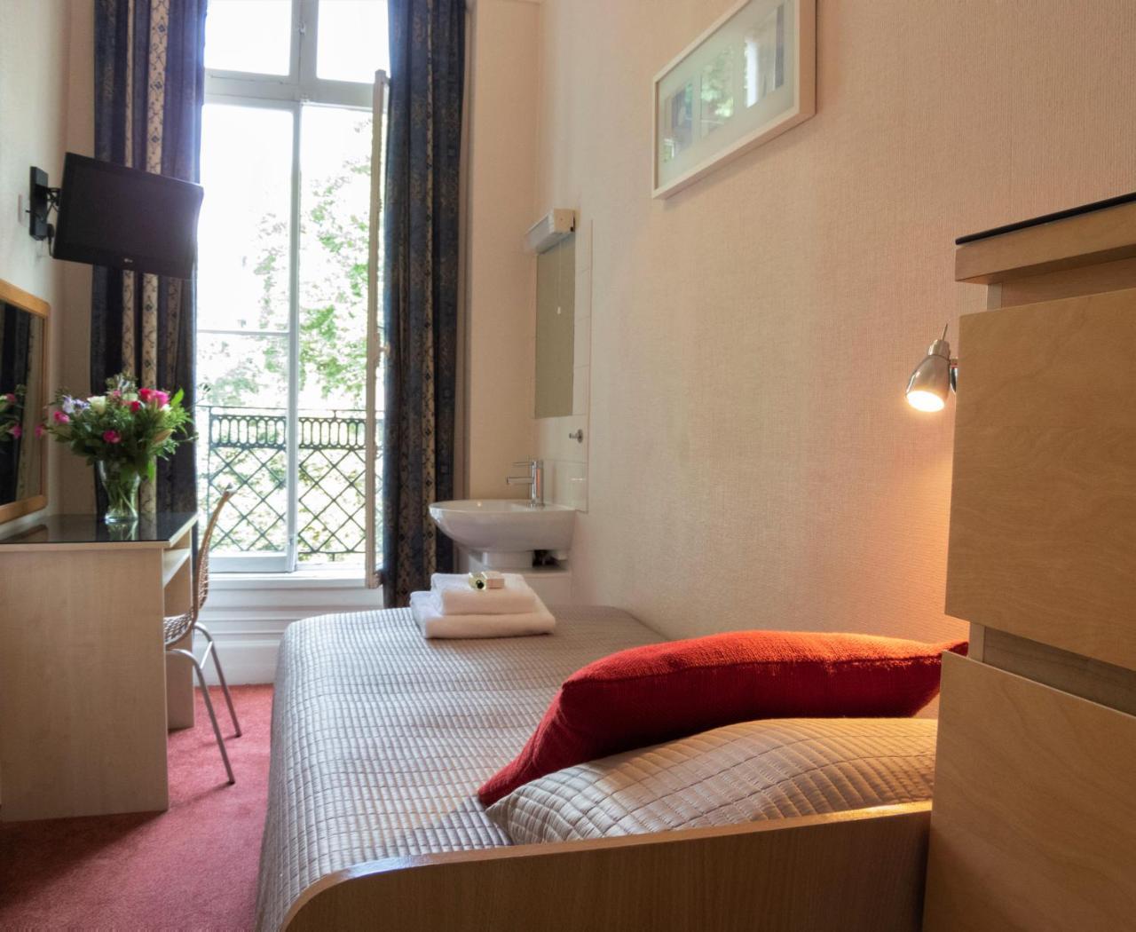 Euro Hotel Лондон Екстер'єр фото